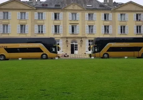 Coaches at stately home